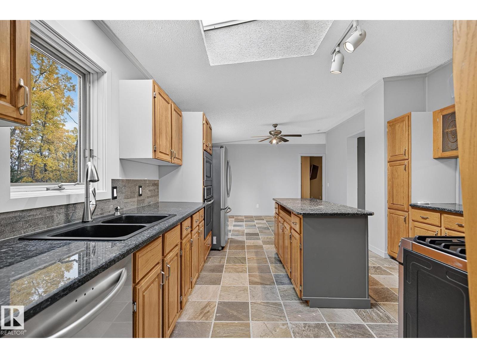 #18 53319 RGE ROAD 14 - Image 14