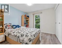 25, 1011 Canterbury Drive SW - photo 18