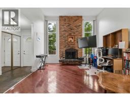25, 1011 Canterbury Drive SW - photo 7
