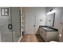 Laundry room - 118 Devinwood Avenue, Brockton, ON N0G2V0 Photo 15