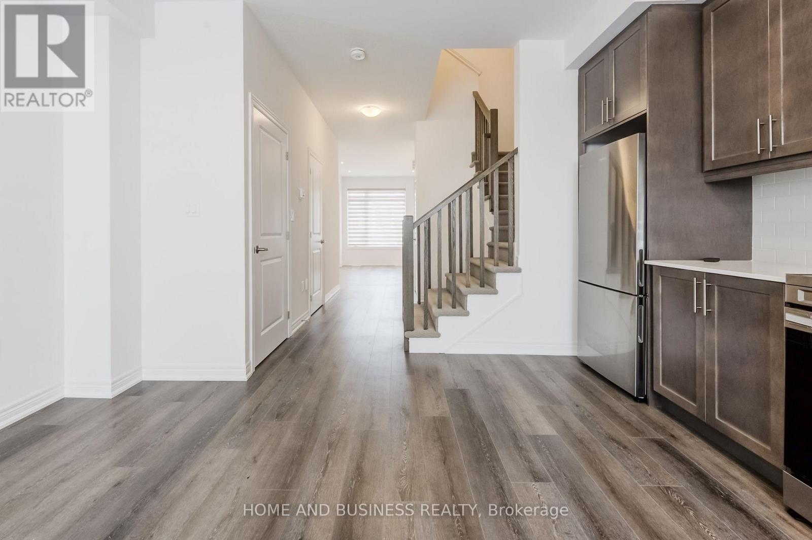 120 Court Drive — photo 14