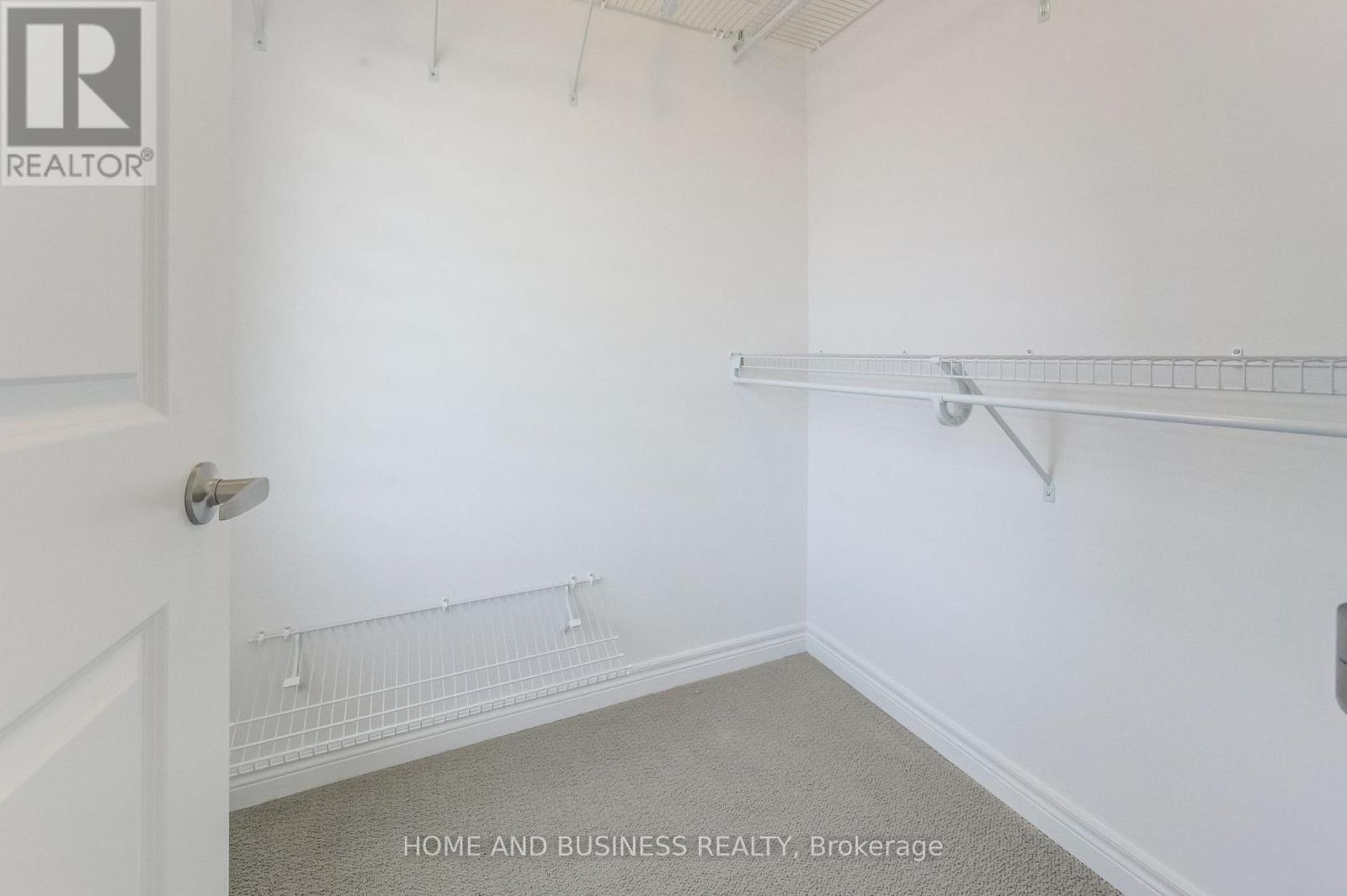 120 Court Drive — photo 24
