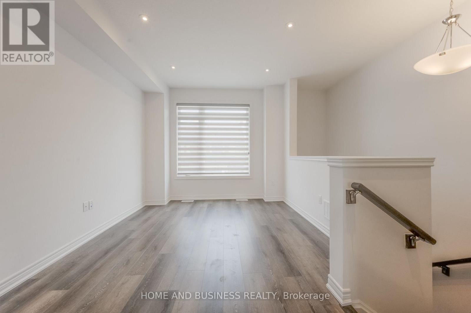 120 Court Drive — photo 7