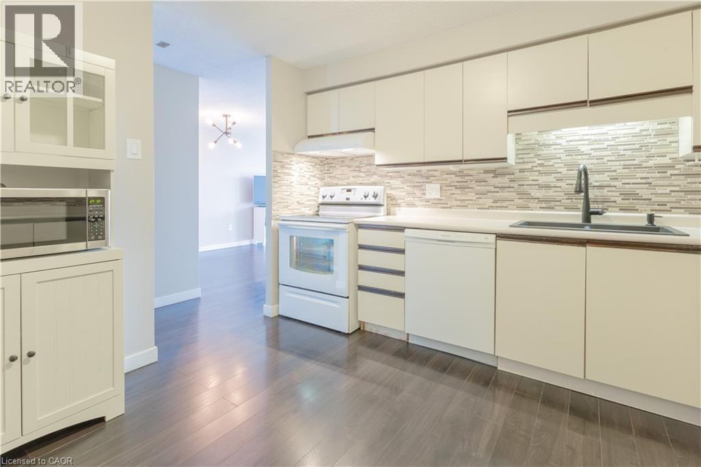 55 GREEN VALLEY Drive Unit# 1508, Kitchener — photo 11