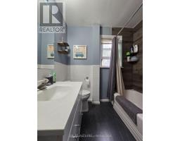 555 Wellington Street W, Aurora, ON L4G6J7 Photo 16