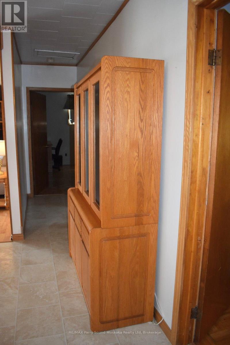 1390 69 HIGHWAY N, Parry Sound Remote Area (Henvey) — photo 12