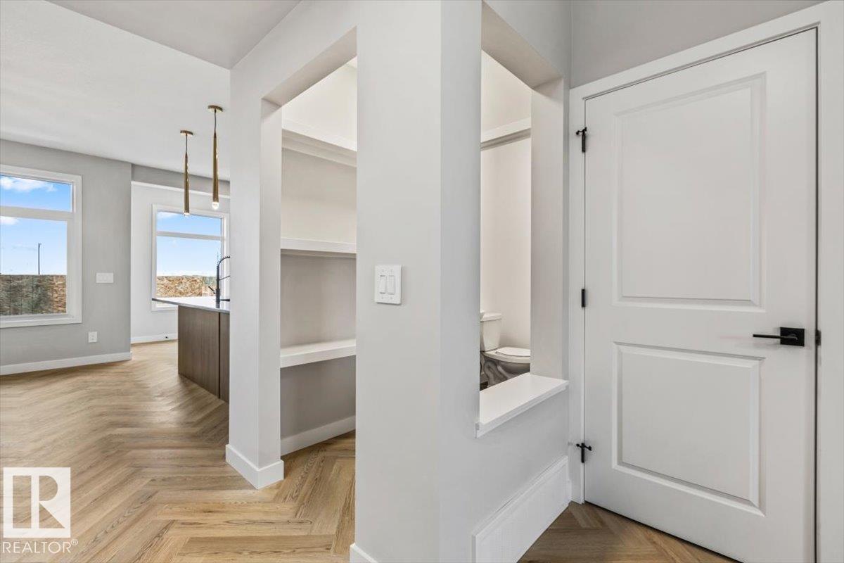 54 Cessy Street SE, Chérot — photo 9 of 25: Property photo