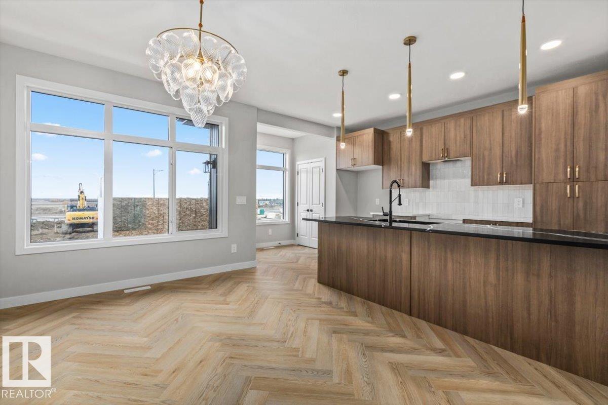54 Cessy Street SE, Chérot — photo 3 of 25: Property photo