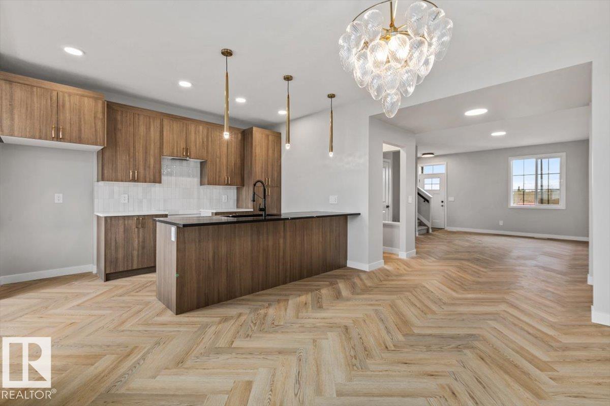 54 Cessy Street SE, Chérot — photo 8 of 25: Property photo