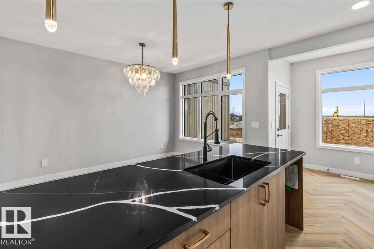 54 Cessy Street SE, Chérot — photo 7 of 25: Property photo
