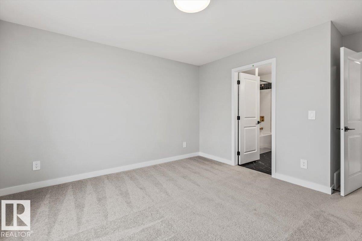 54 Cessy ST SE - 16