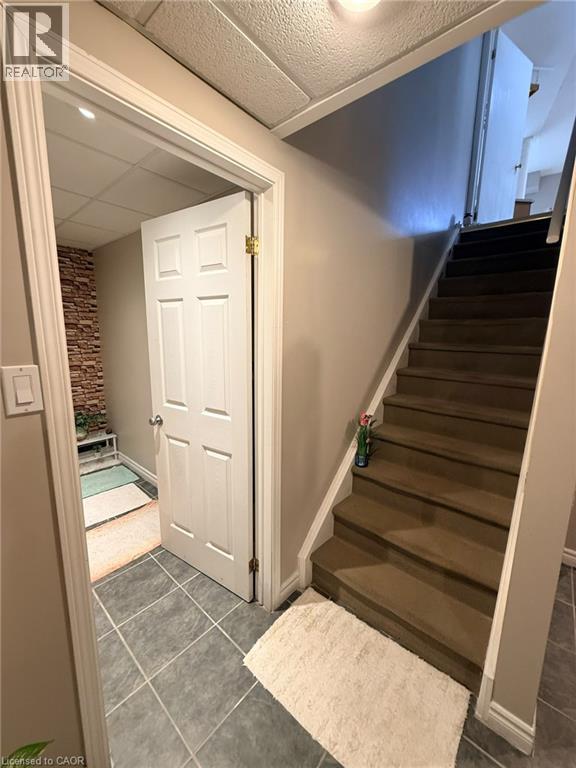 424 Newport Drive — photo 29