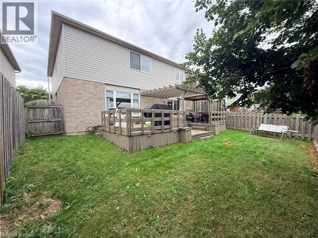 424 Newport Drive — photo 34