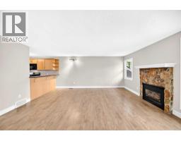 225, 33 Glamis Green SW - photo 6