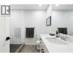 1141 Renfrew Drive NE - photo 42
