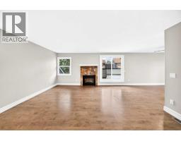225, 33 Glamis Green SW - photo 5