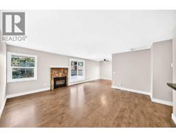 225, 33 Glamis Green SW - photo 1