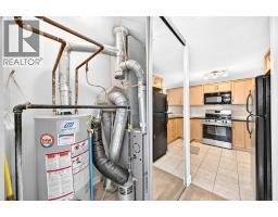 225, 33 Glamis Green SW - photo 16