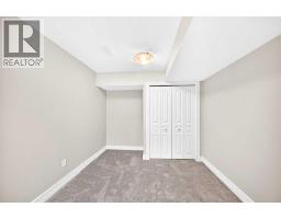 225, 33 Glamis Green SW - photo 28