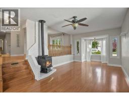 3721 44a Avenue, Red Deer, AB T4N3K5 Photo 38