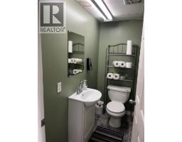 123 Christina Street North Unit# Main Floor, Sarnia, ON N7T5T7 Photo 8