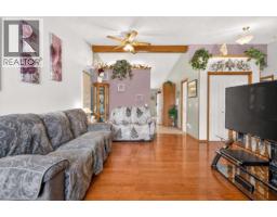 Primary Bedroom - 218 Coventry Close Ne, Calgary, AB T3K4A5 Photo 10