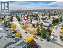 218 Coventry Close NE - photo 5