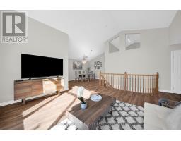 Living room - 804 Hot Springs Way, Ottawa, ON K1V1R9 Photo 10