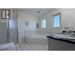 76 Sawmill Valley Drive, Newmarket, ON L3X2S3 Photo 11