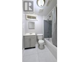 76 Sawmill Valley Drive, Newmarket, ON L3X2S3 Photo 13