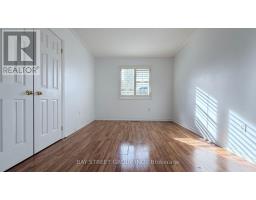 76 Sawmill Valley Drive, Newmarket, ON L3X2S3 Photo 9