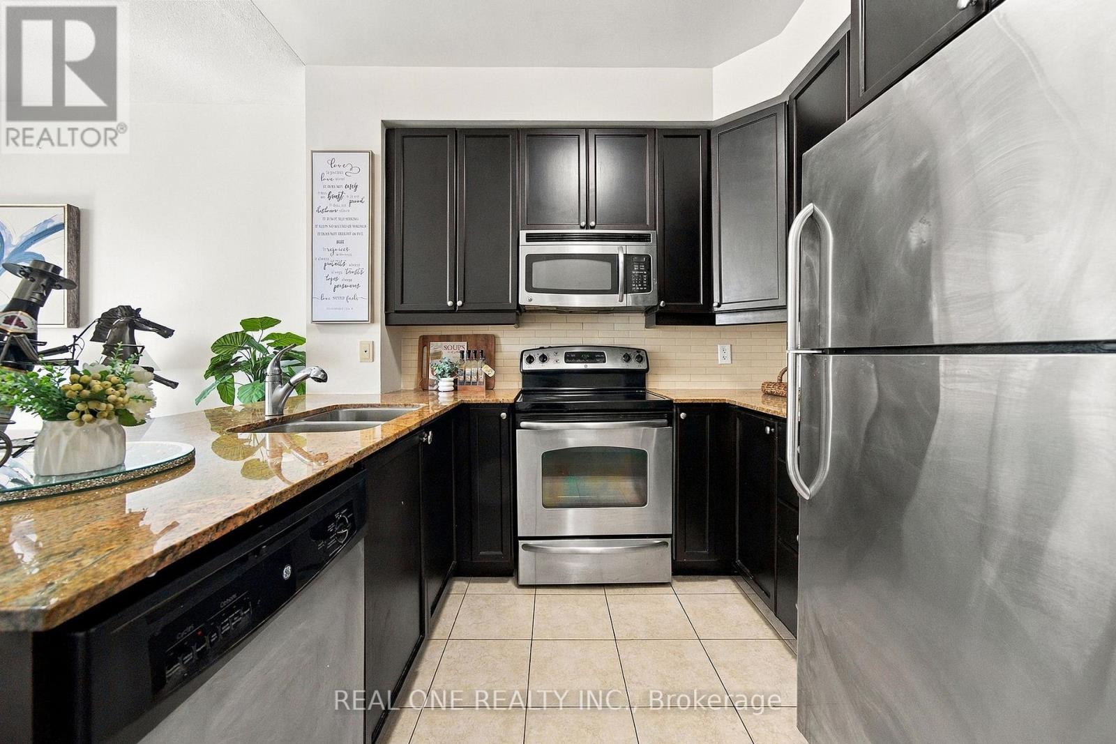 #1611 225 WEBB DRIVE - 10