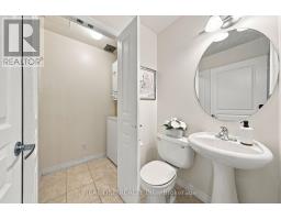 1611 - 225 Webb Drive, Mississauga, ON L5B4P2 Photo 8