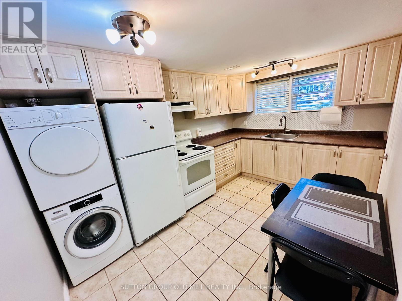 232 ALDERCREST ROAD, Toronto (Alderwood) — photo 4
