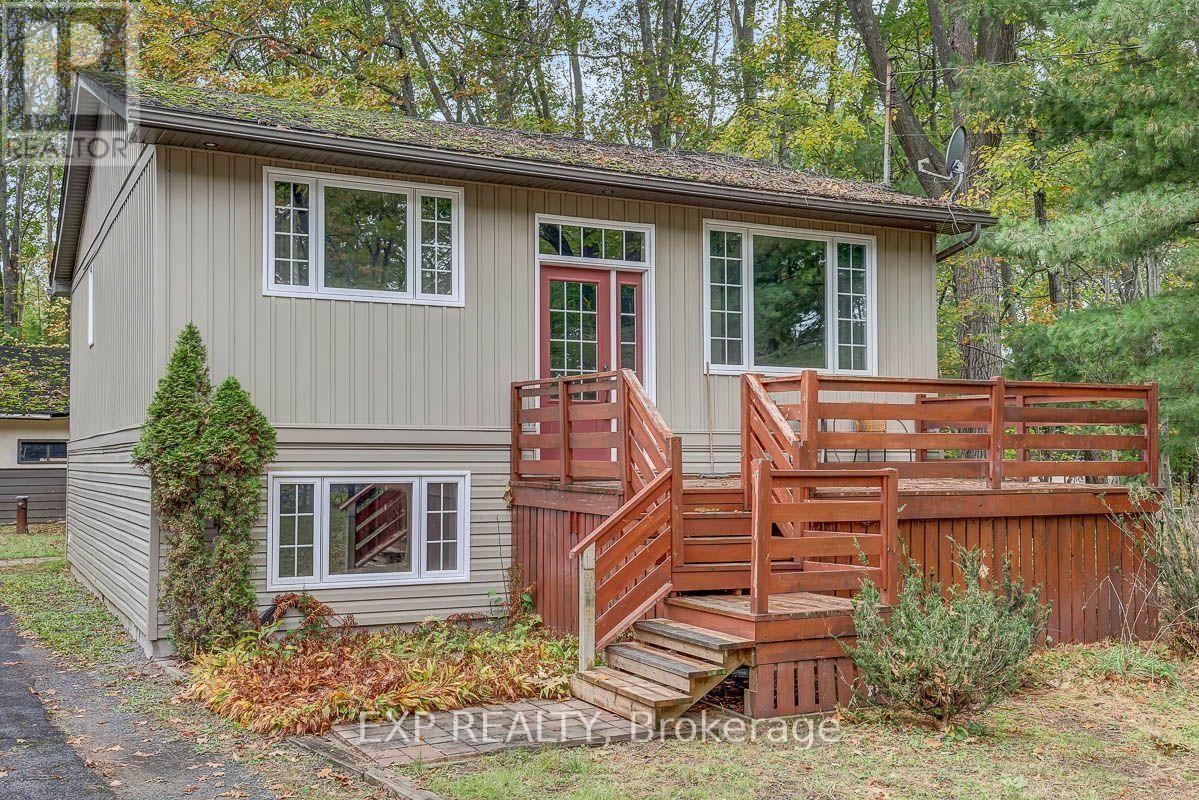 575 BAYVIEW DRIVE - 2