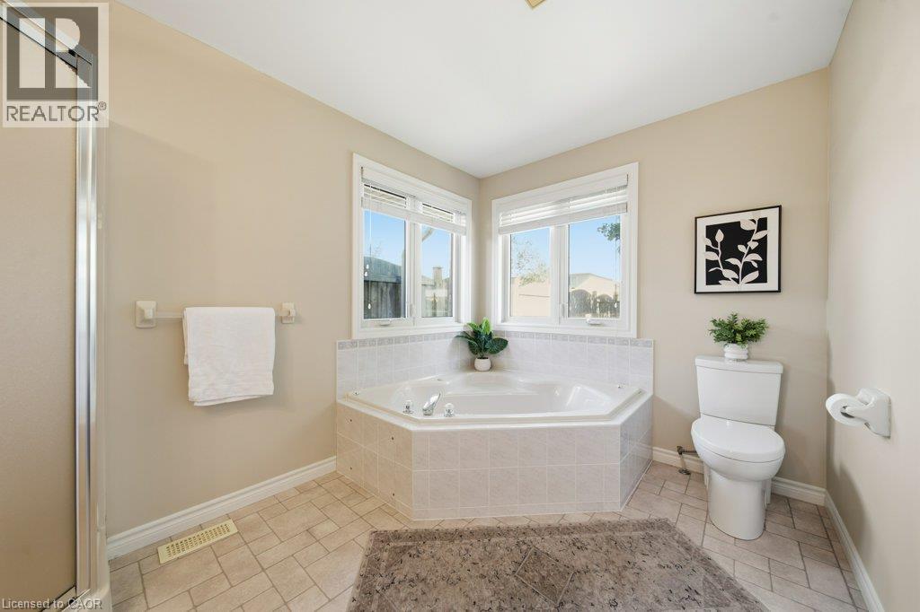 587 Sandbanks Crescent — photo 26