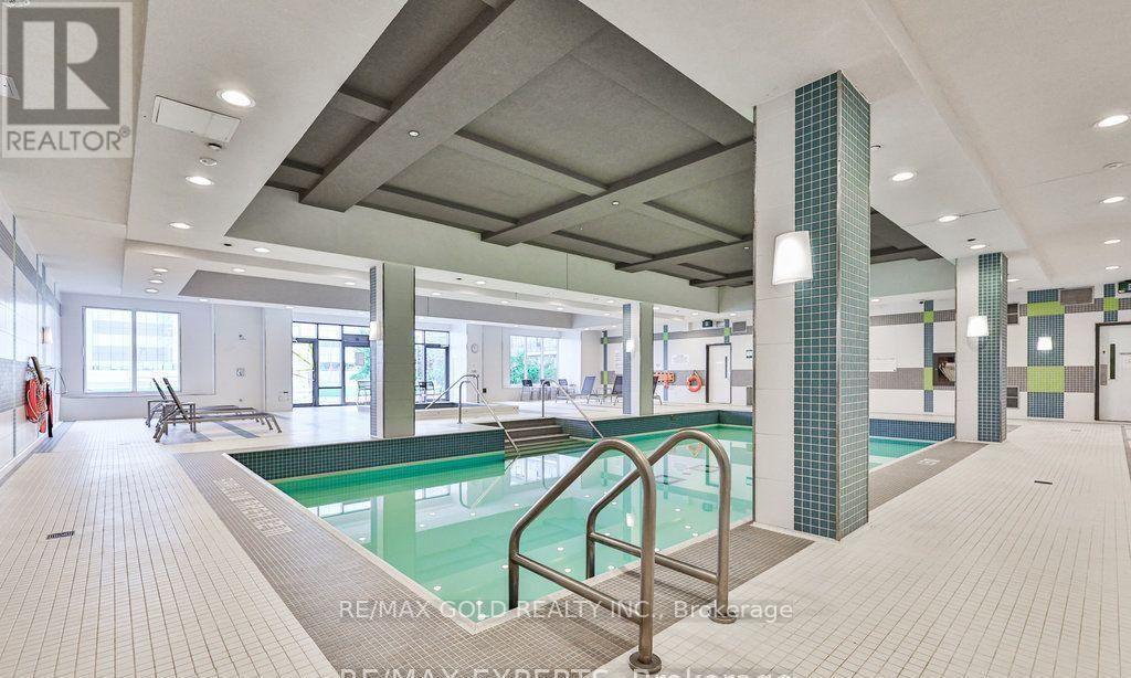 910 - 3700 HIGHWAY 7, Vaughan (Vaughan Corporate Centre) — photo 8