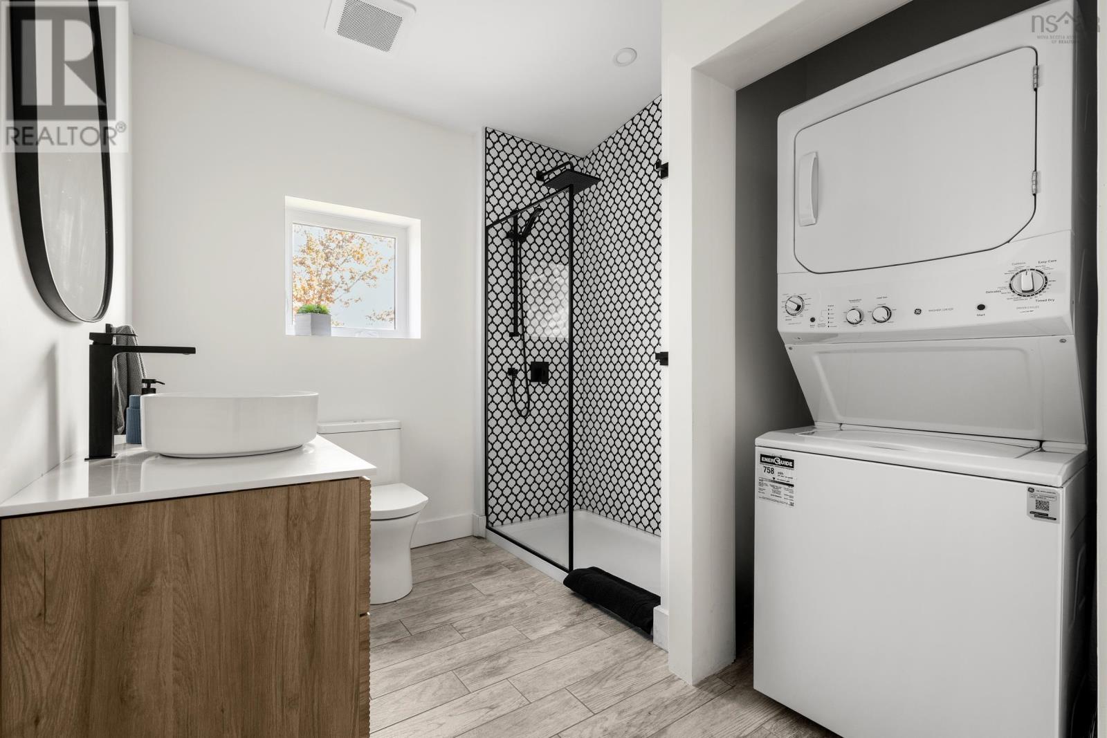 Property 44 of 51 of 420 Greyowl Drive