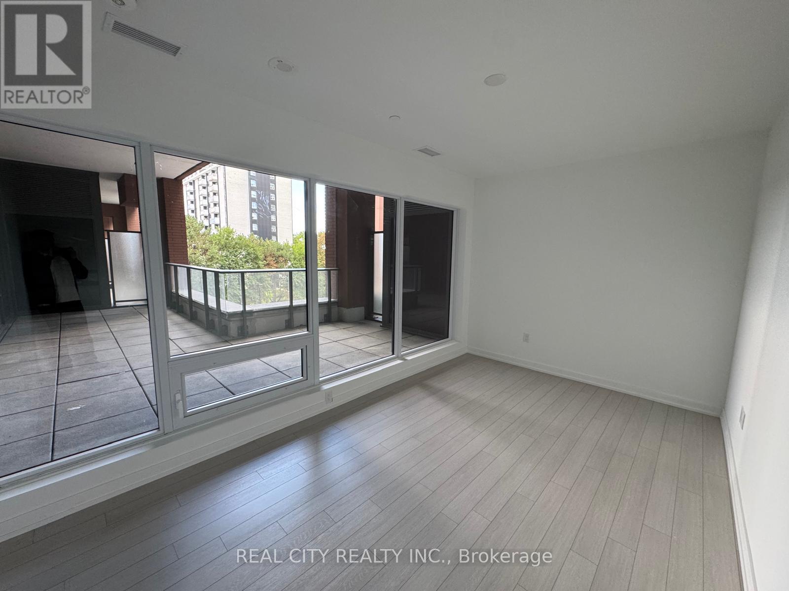 406 - 4010 EGLINTON AVENUE, Toronto (Humber Heights) — photo 6