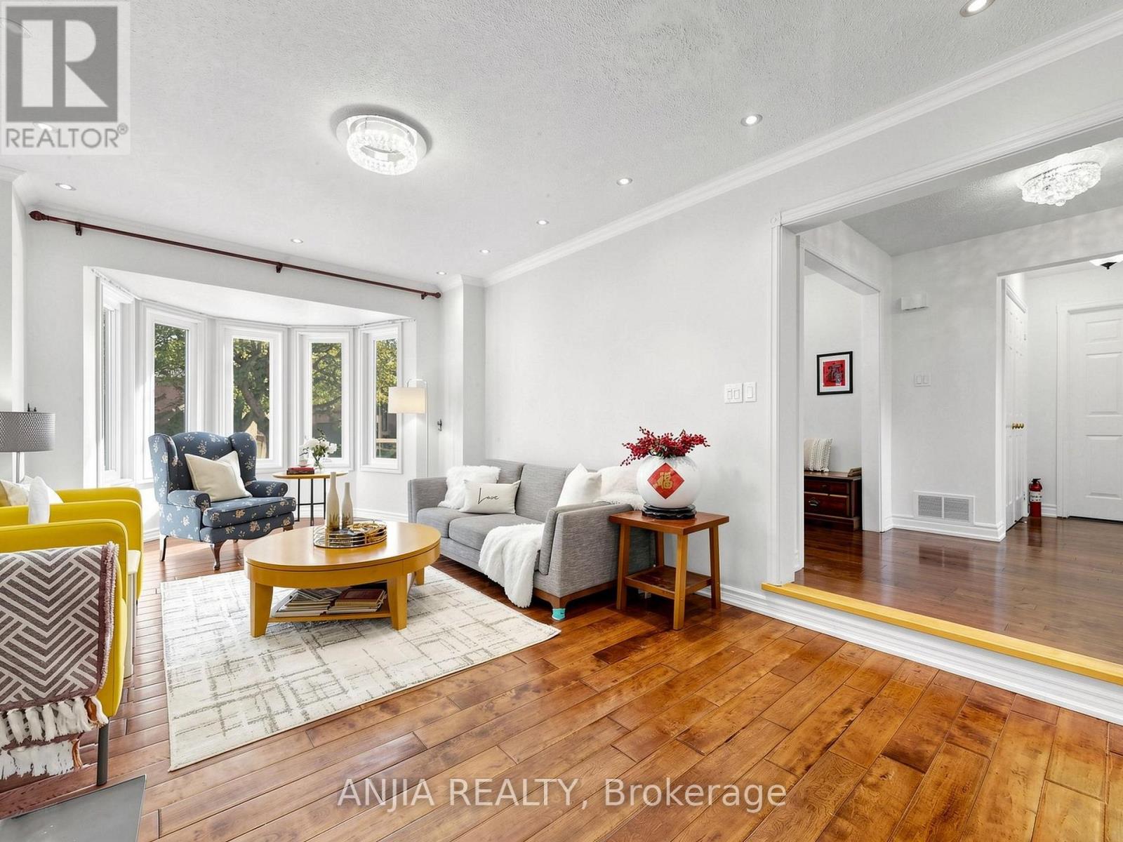 50 HOLLINGHAM ROAD - 7