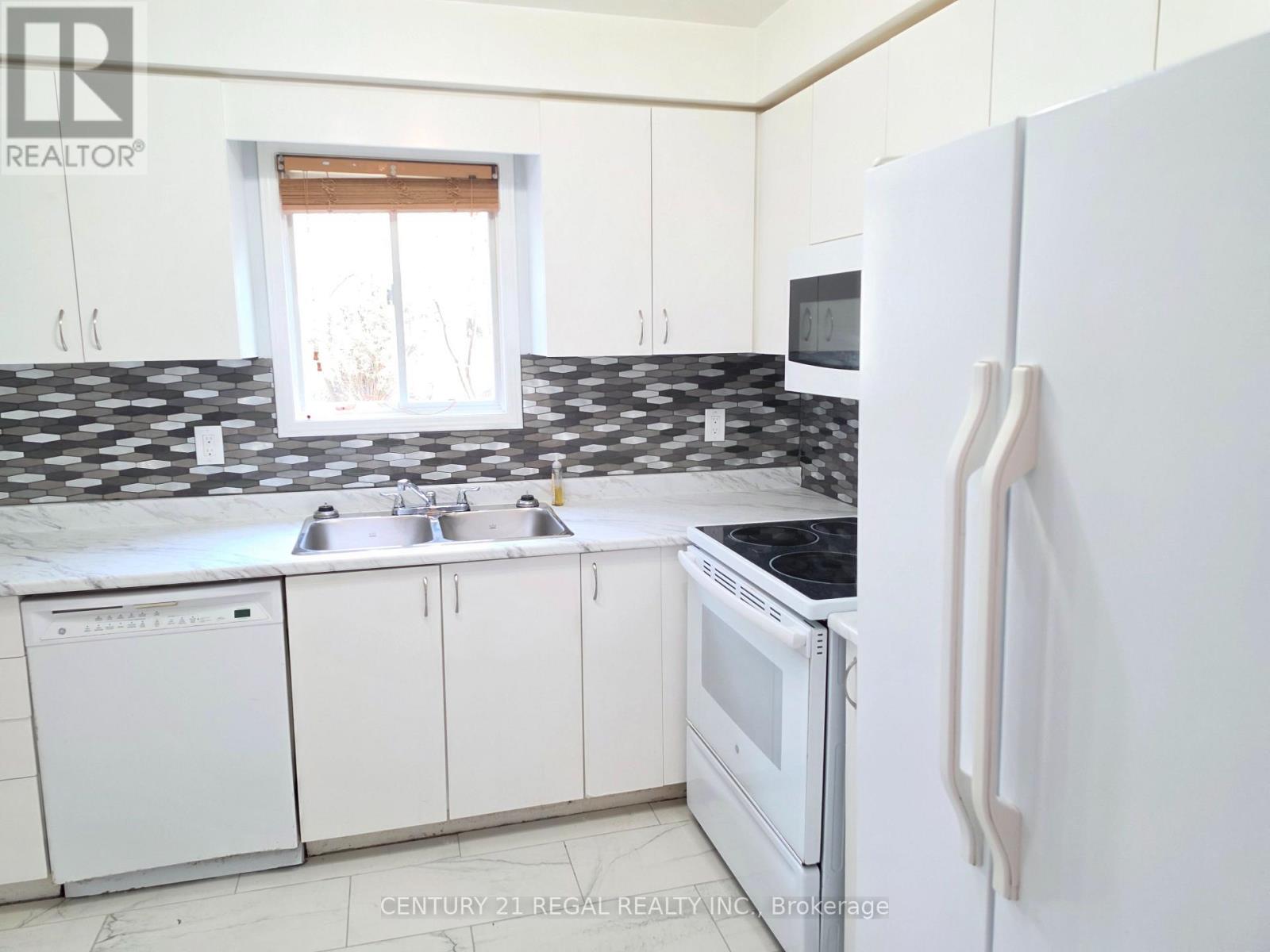 67 Fulton Crescent — photo 7