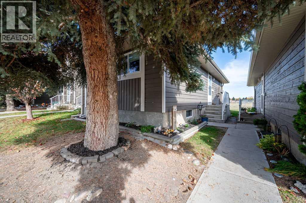 35, 14736 Deerfield Drive SE, Deer Run