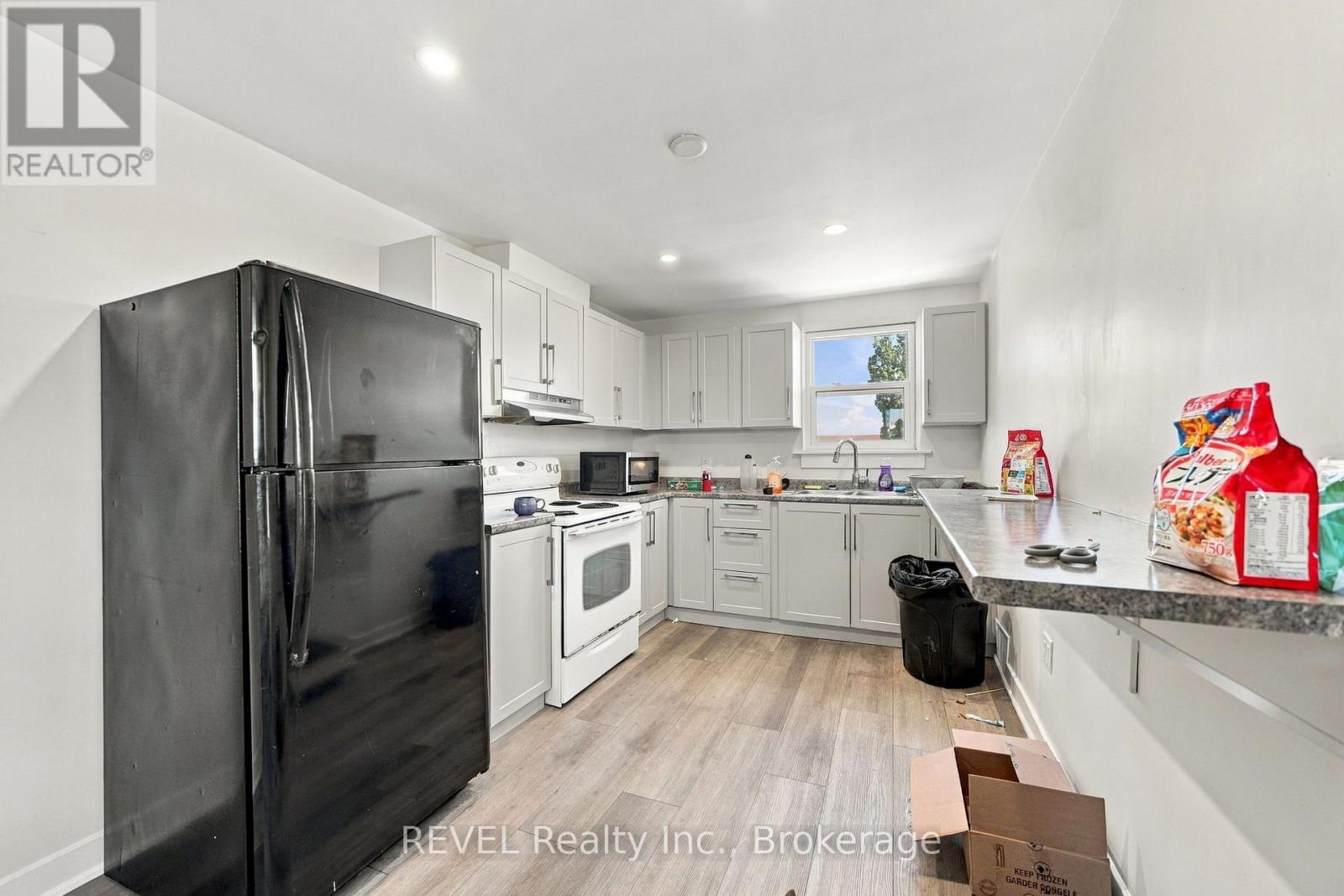 215 GARRISON ROAD, Fort Erie (Lakeshore) — photo 12