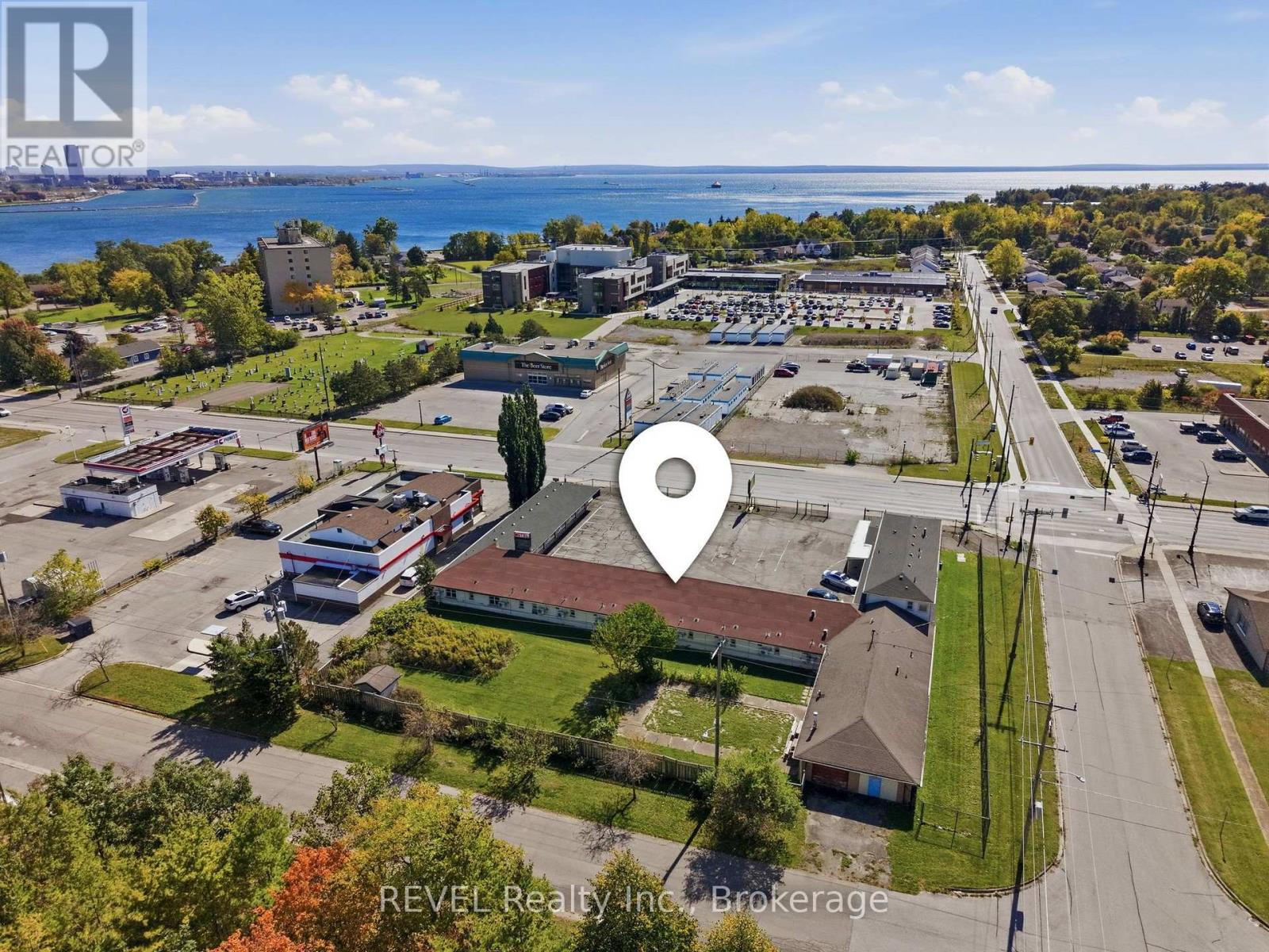 215 GARRISON ROAD, Fort Erie (Lakeshore) — photo 3