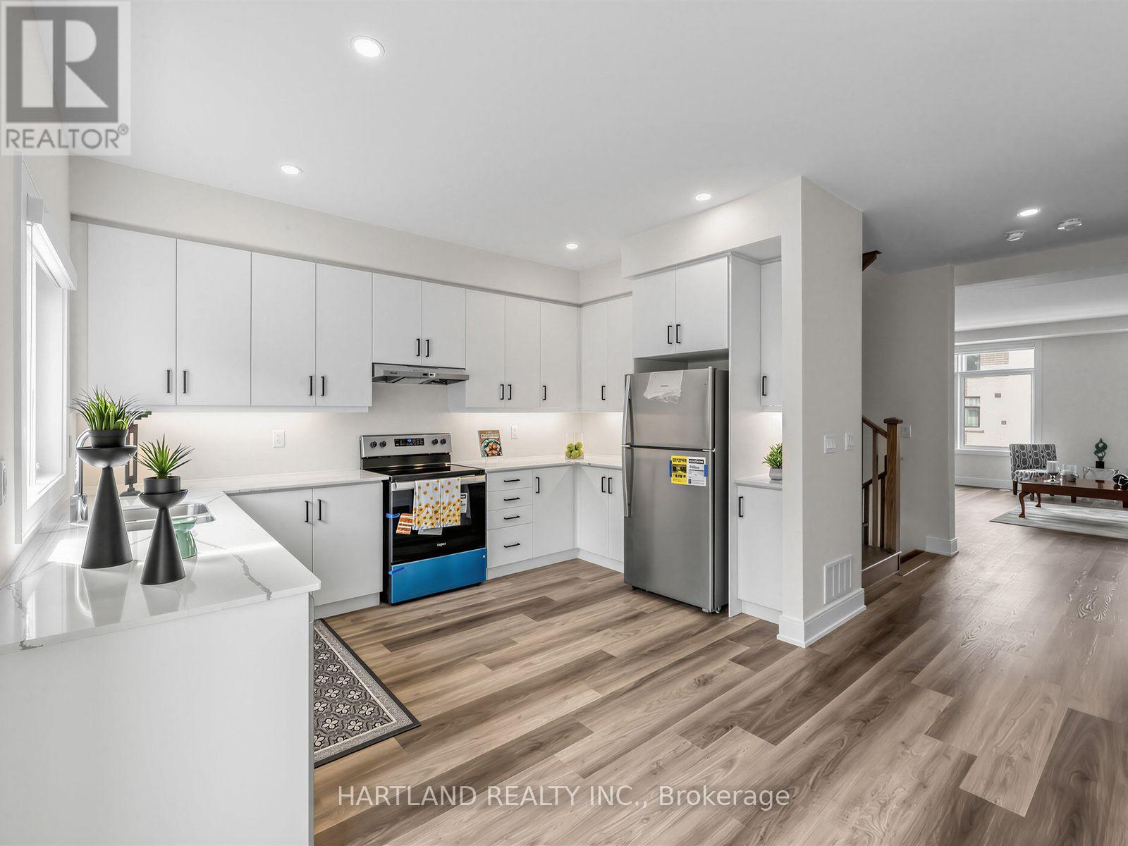 503- 1695 Dersan Street, Pickering, ON photo 6