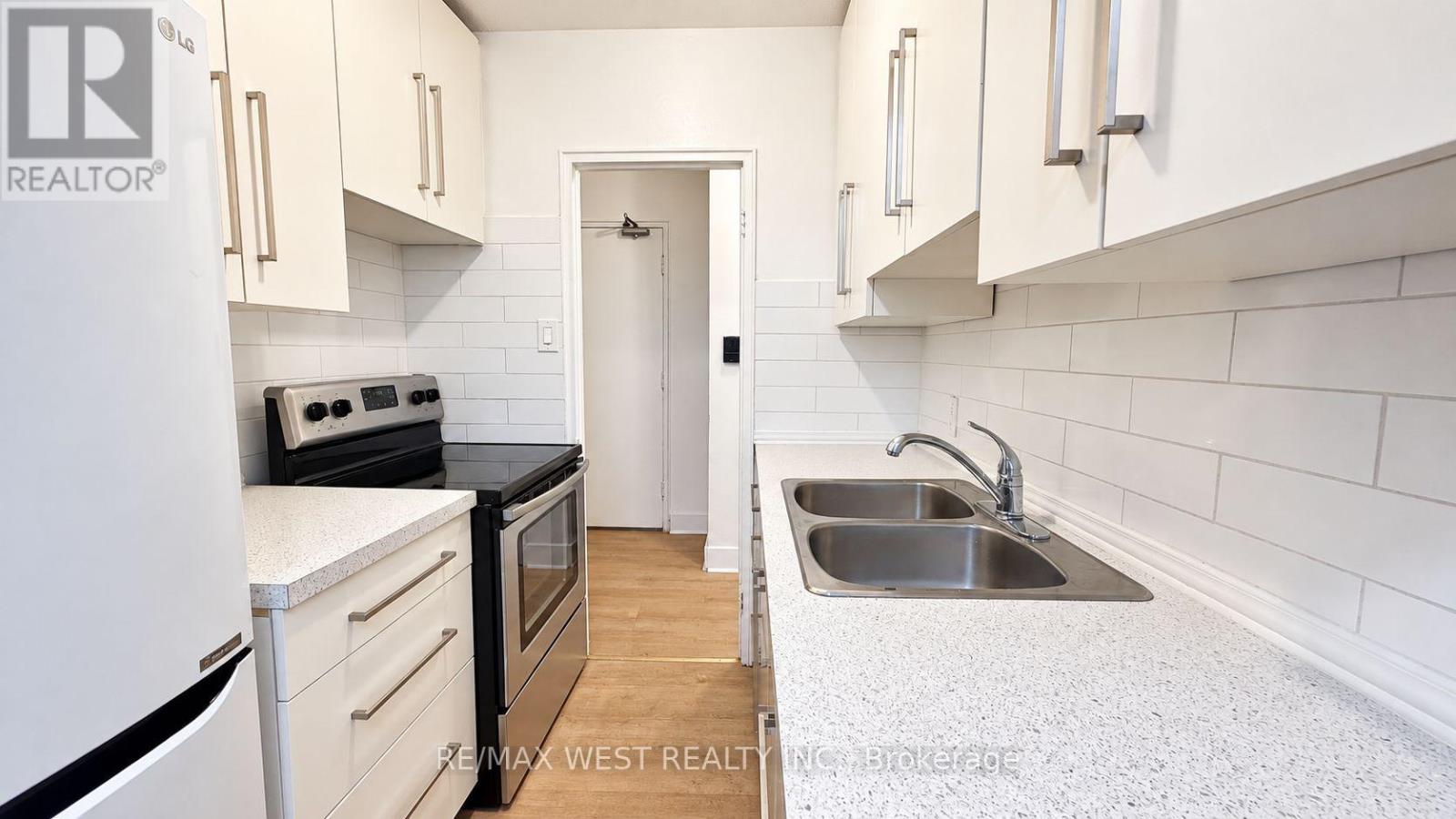 110 - 1243 BROADVIEW AVENUE, Toronto (Broadview North) — photo 8