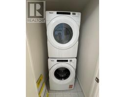2302 - 8960 Jane Street, Vaughan, ON L4K0N9 Photo 8