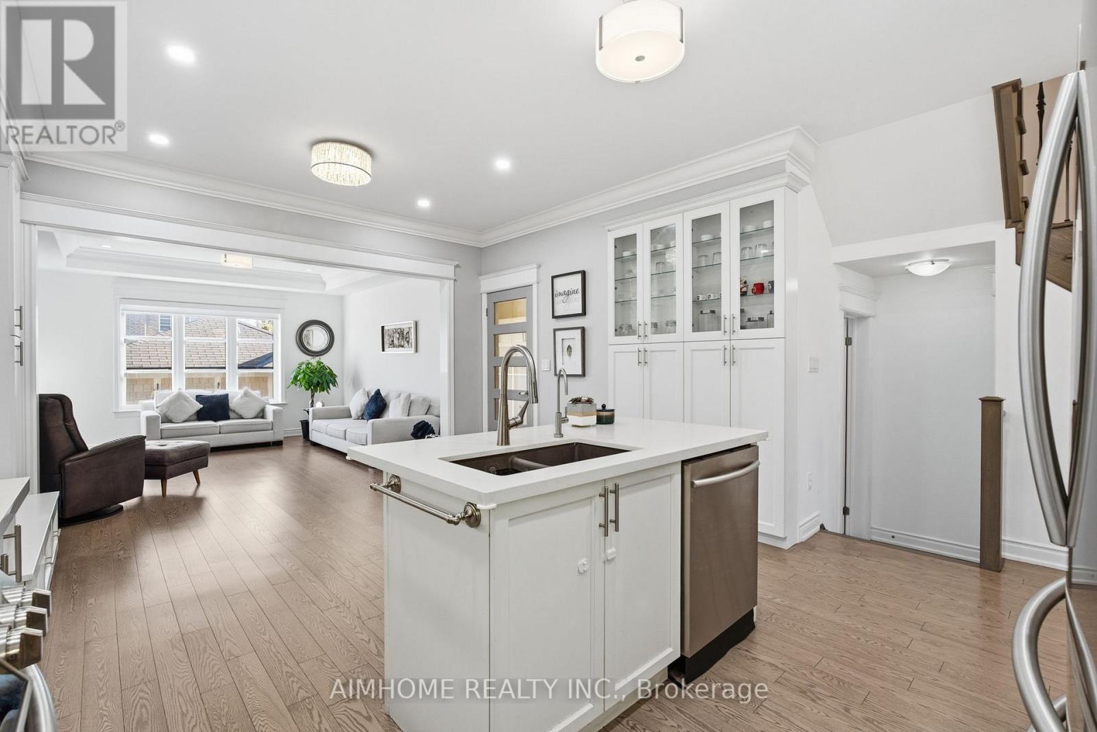 15 Calamint Lane, Richmond Hill, ON photo 17