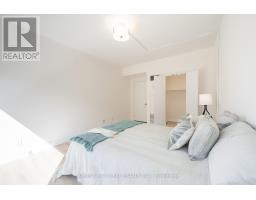 215 - 77 Avenue Road, Toronto, ON M5R3R8 Photo 21