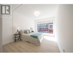215 - 77 Avenue Road, Toronto, ON M5R3R8 Photo 19